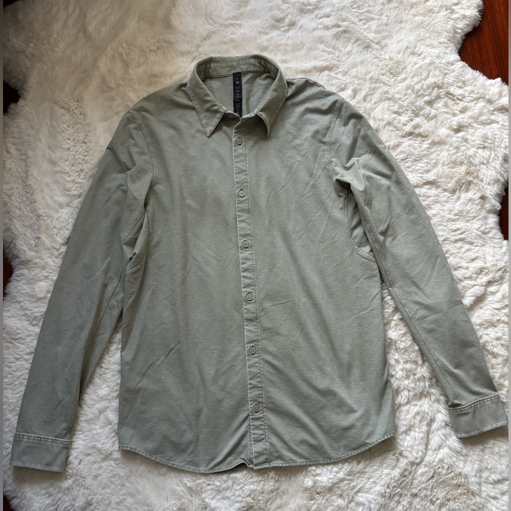 Lululemon Commission Long Sleeve Shirt *Wash, Green Fern Enzyme Dye, Size M